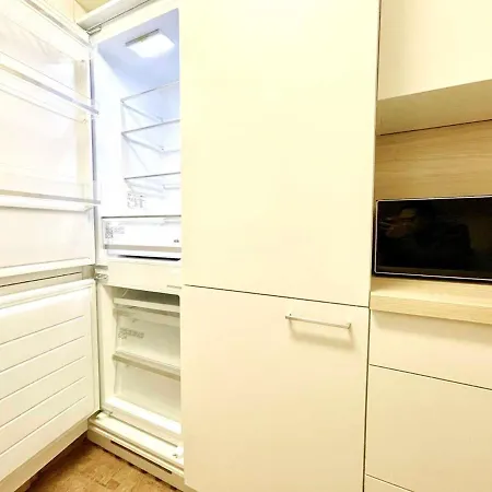 아파트 Perfekt Fuer Firmen Und Gruppen - 1 Haus, 2 Xxl 괴핑엔