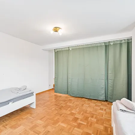 Perfekt Fuer Firmen Und Gruppen - 1 Haus, 2 Xxl 아파트 *