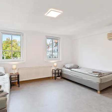 아파트 Perfekt Fuer Firmen Und Gruppen - 1 Haus, 2 Xxl *