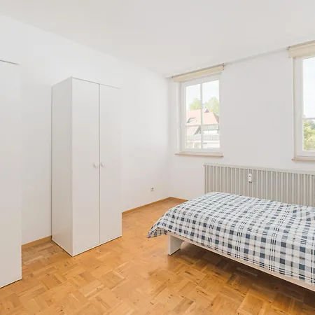 Perfekt Fuer Firmen Und Gruppen - 1 Haus, 2 Xxl 아파트