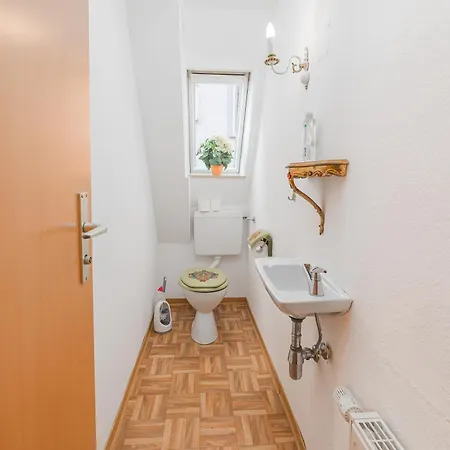 Perfekt Fuer Firmen Und Gruppen - 1 Haus, 2 Xxl 아파트 괴핑엔